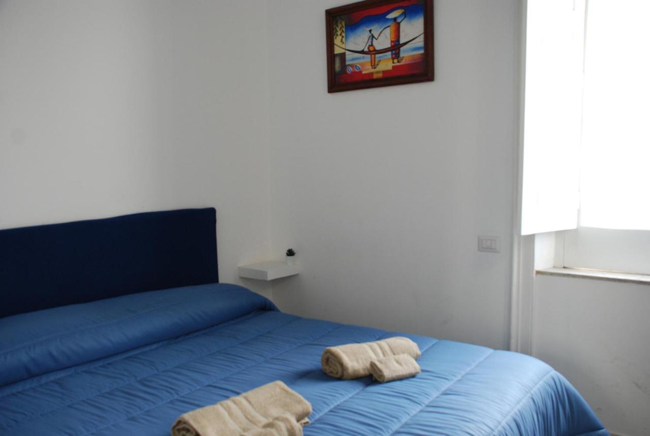 B&B Le Muse Κρότωνας Εξωτερικό φωτογραφία