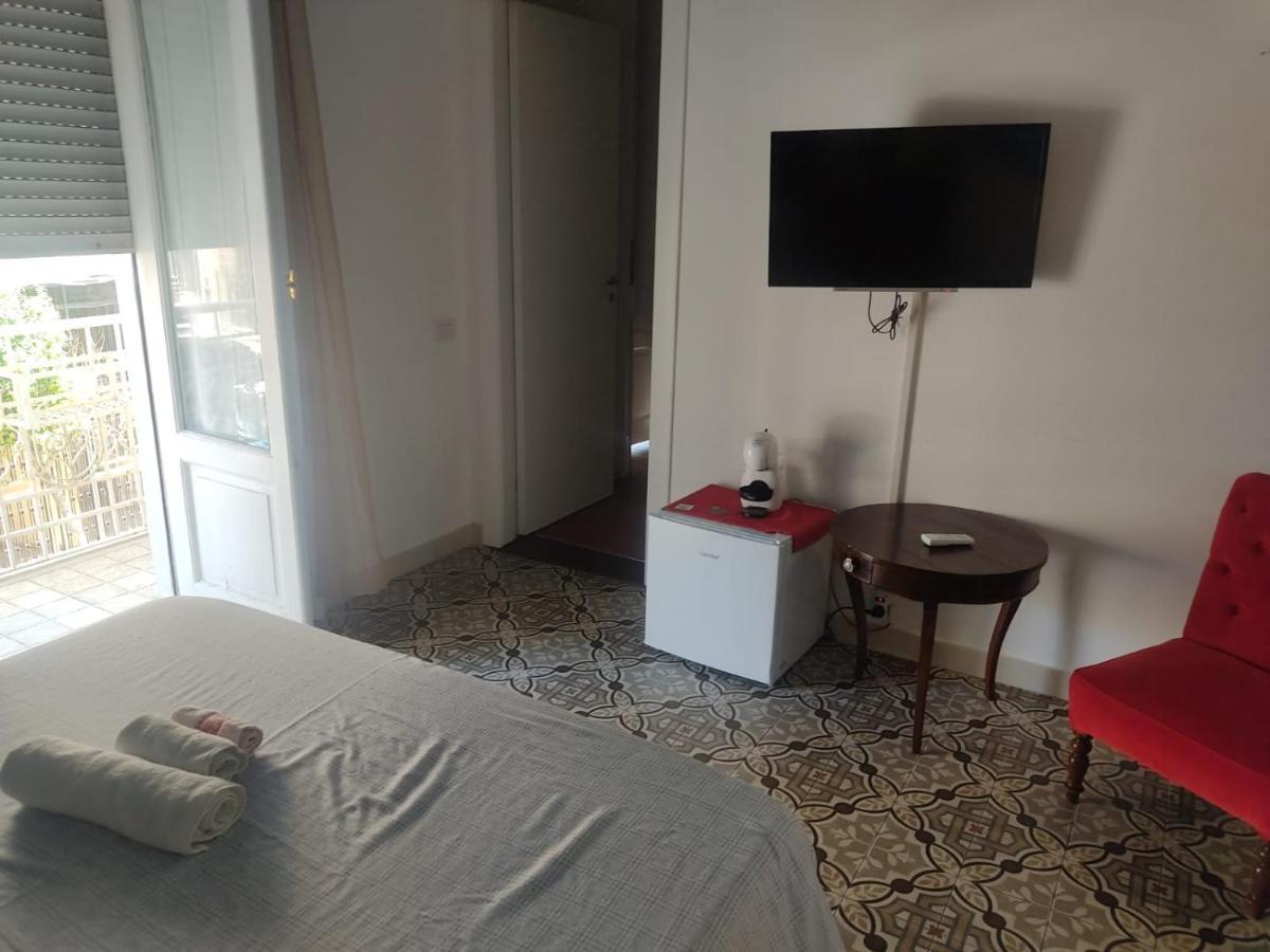 B&B Le Muse Κρότωνας Εξωτερικό φωτογραφία